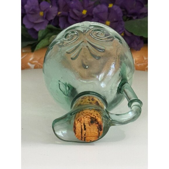 Vintage Green Glass Cruet / Decanter With Cork Stopper - Picture 7 of 10